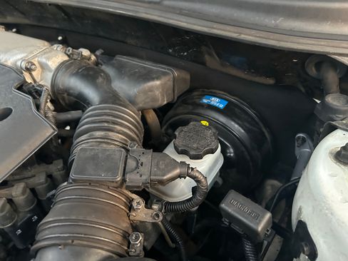 Used 2006 Kia Spectra EX image 16