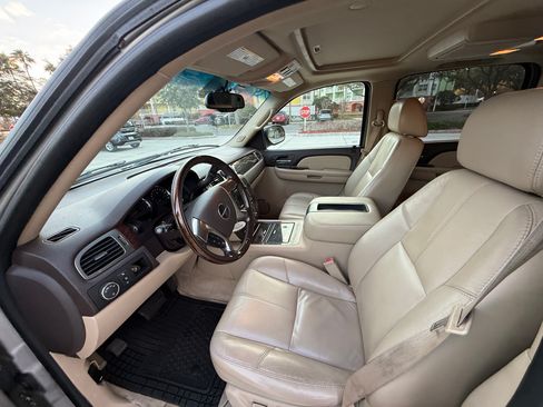 Used 2007 GMC Yukon XL Denali image 10