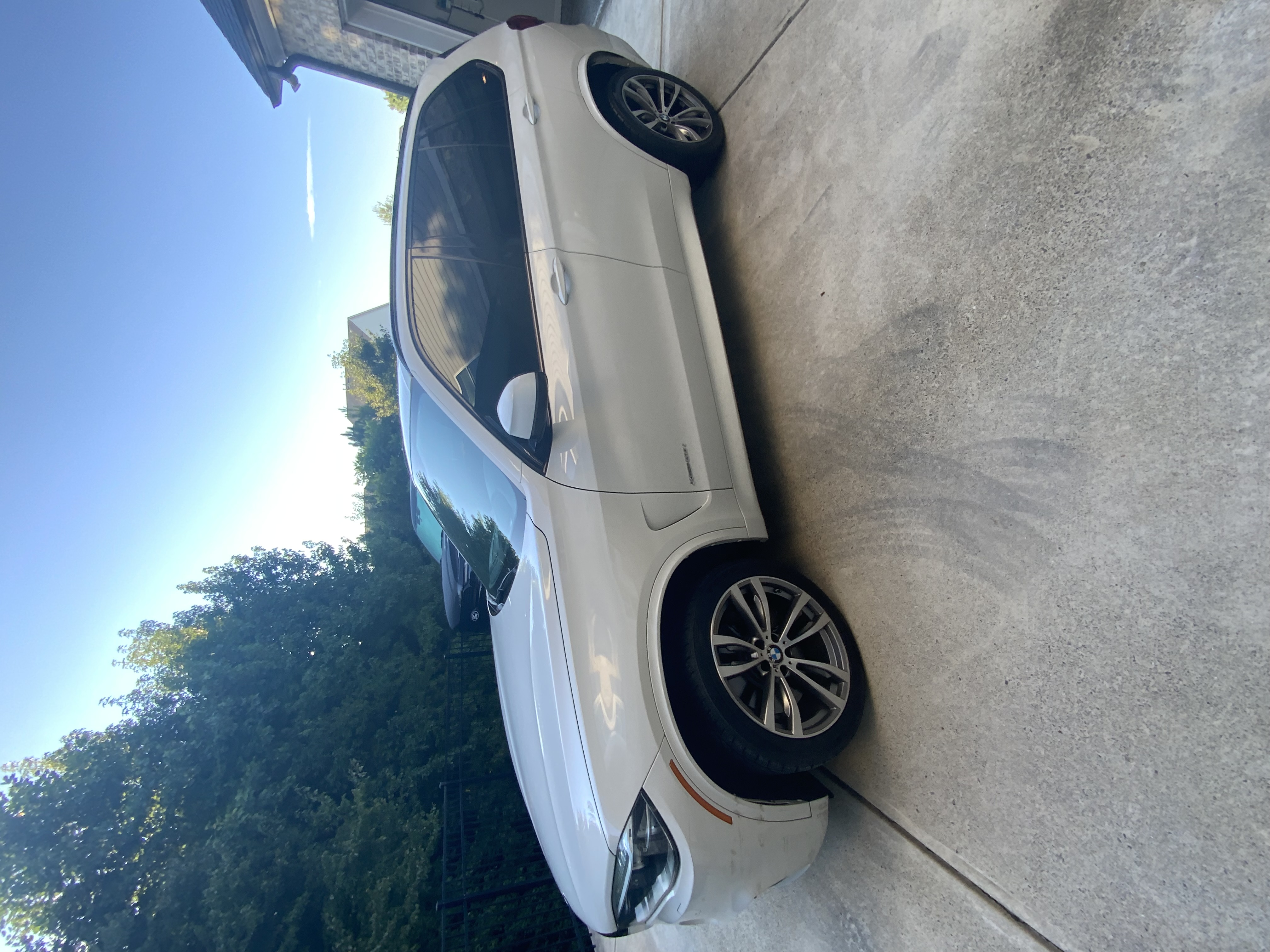 Used 2015 BMW X5 xDrive50i AWD/4WD image 4