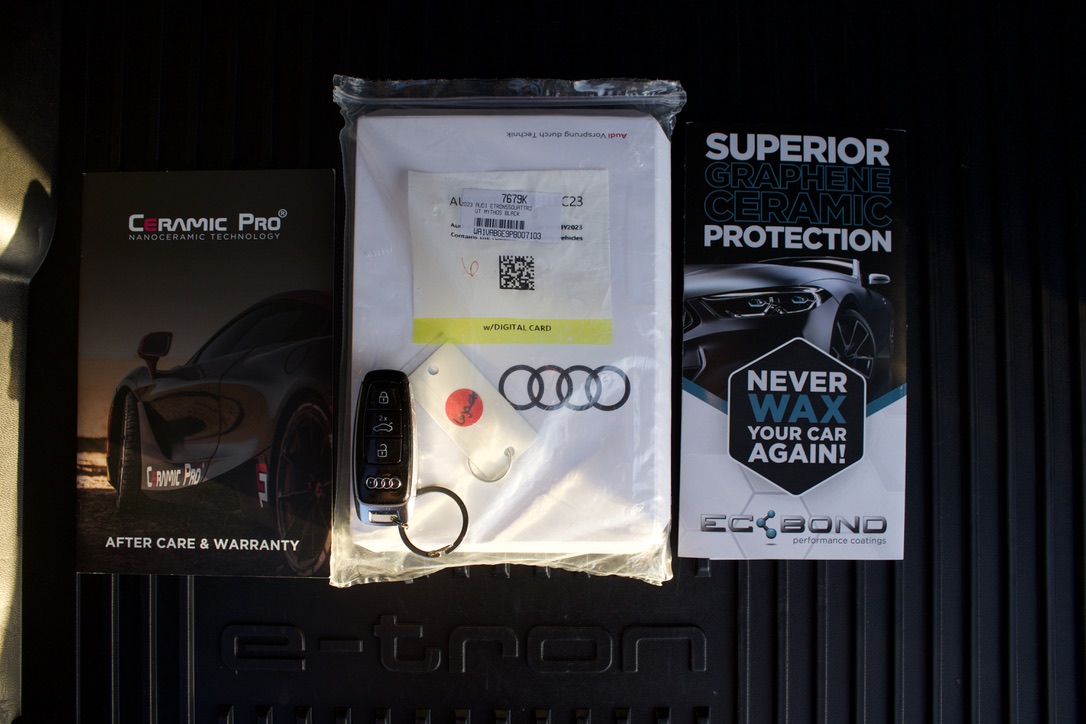 Used 2023 Audi e-tron Chronos AWD/4WD image 26
