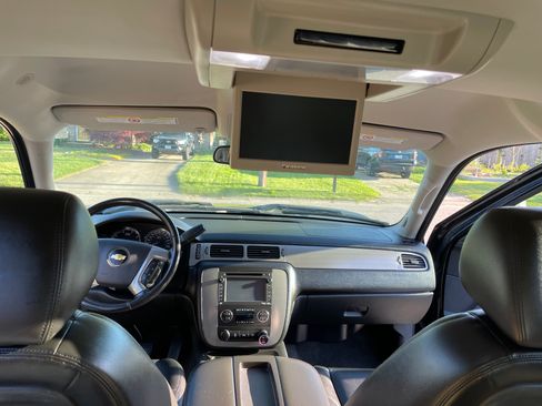 Used 2012 Chevrolet Silverado 3500 LTZ w/ LTZ Plus Package image 9