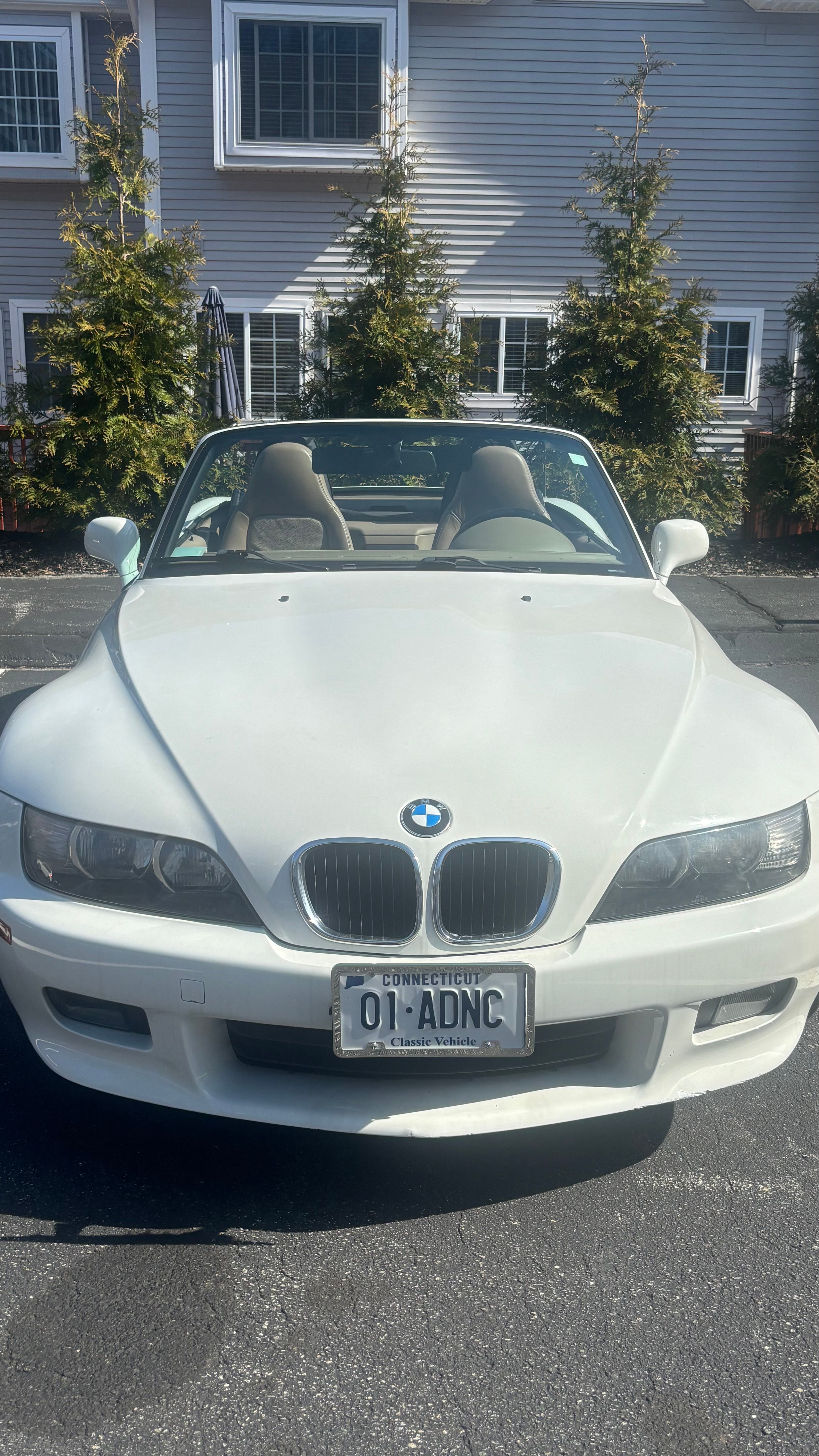 Used 2001 BMW Z3 2.5i RWD image 1