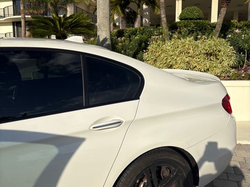 Used 2015 BMW 528i Sedan image 8