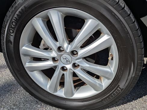 Used 2011 Hyundai Tucson Limited w/ Premium Pkg 3 image 28