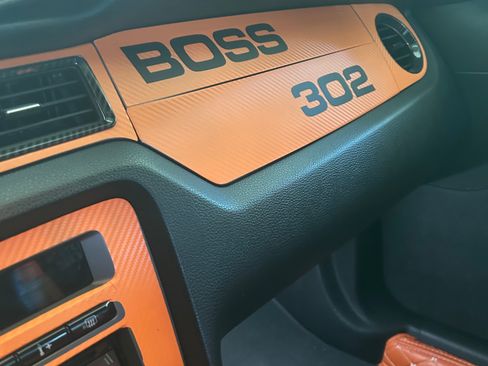 Used 2012 Ford Mustang Boss 302 w/ Boss 302 Accessory Pkg RWD image 8