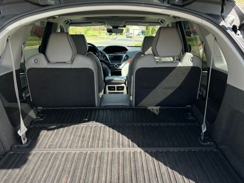 Used 2017 Acura MDX SH-AWD w/ Advance Package image 8