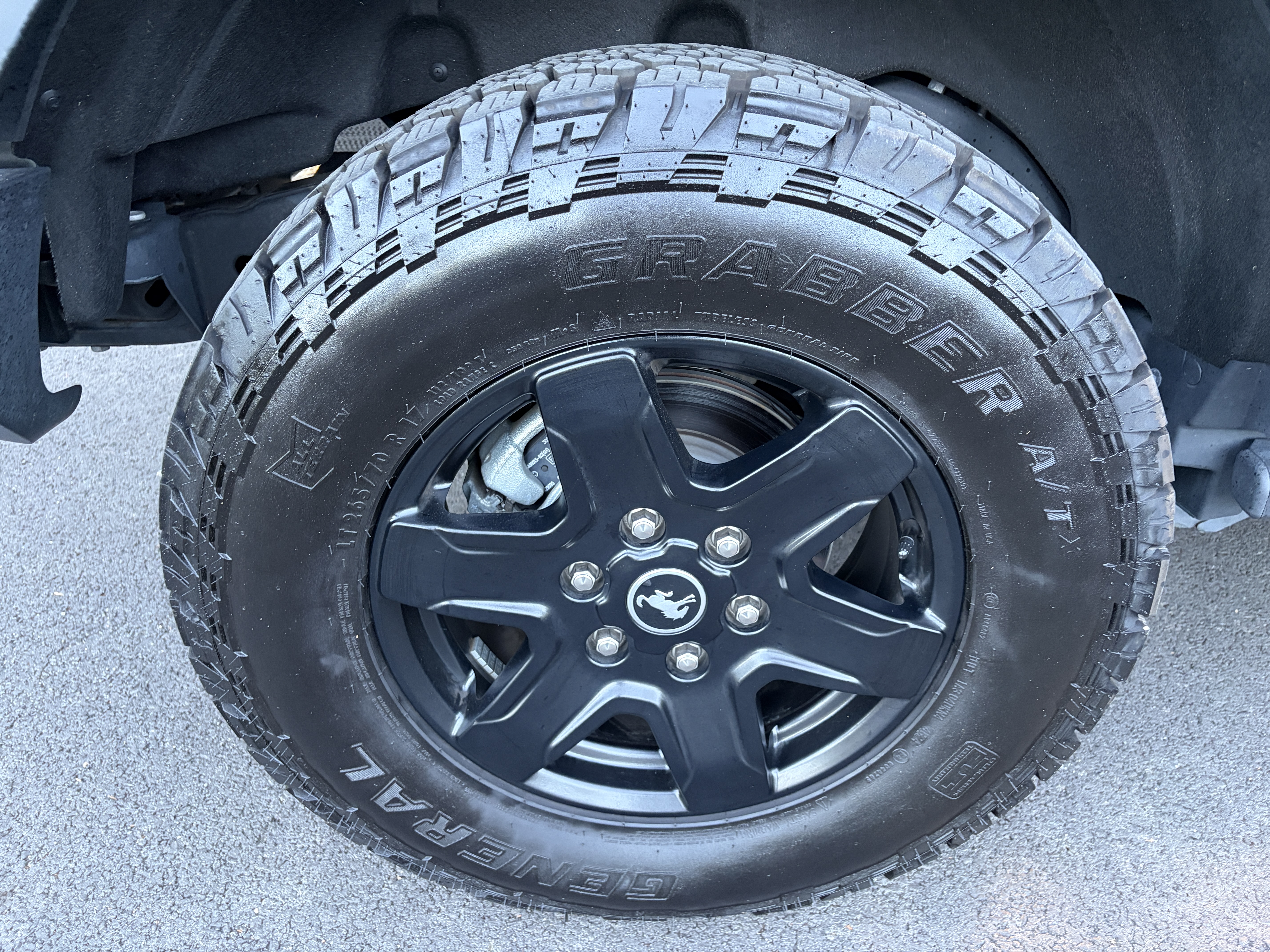 Used 2024 Ford Bronco Black Diamond AWD/4WD image 20