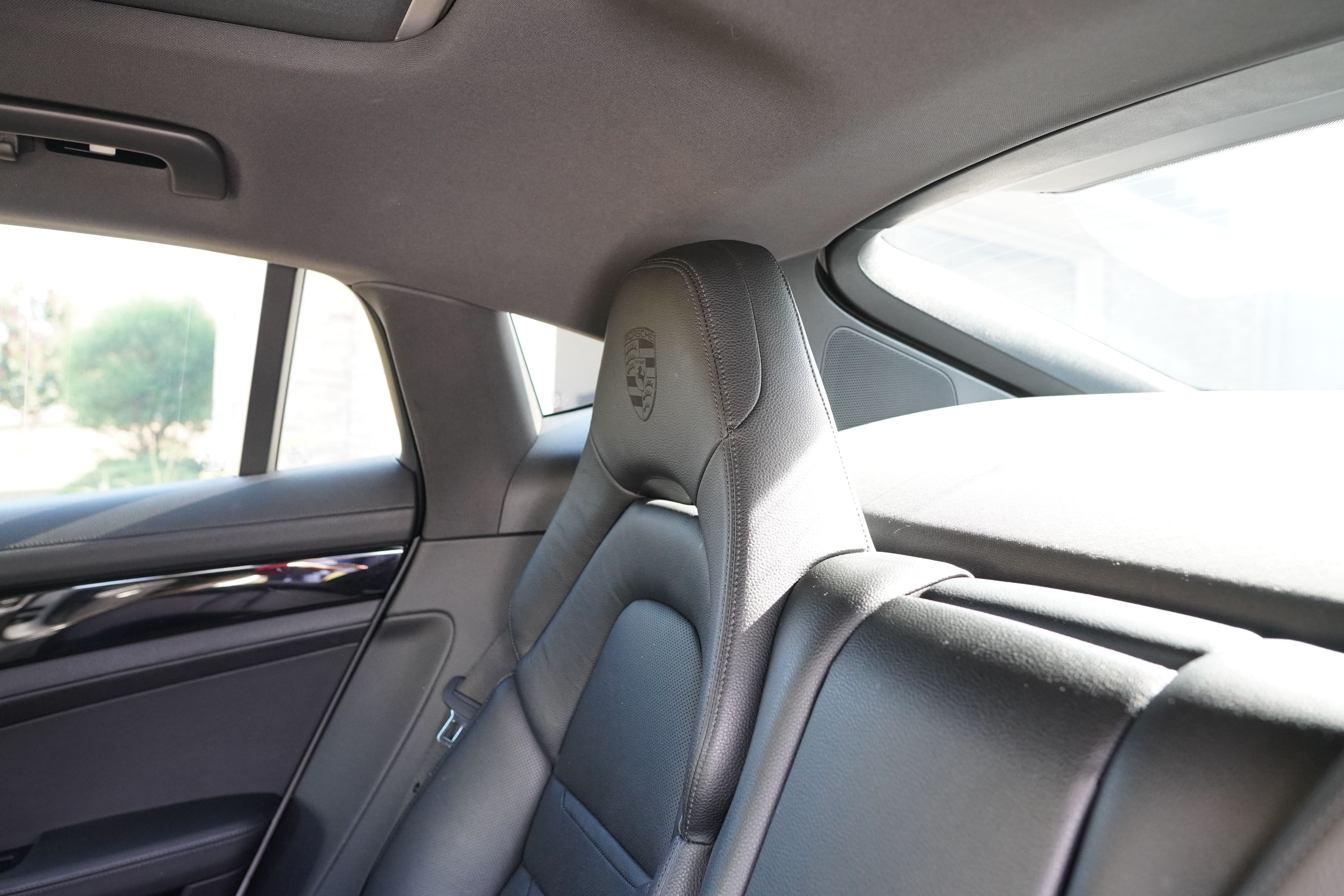 Used 2018 Porsche Panamera 4 AWD/4WD image 10