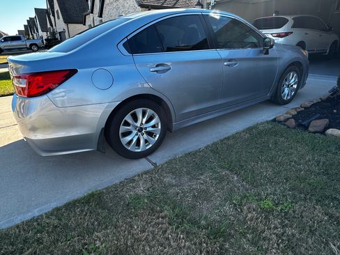Used 2015 Subaru Legacy 2.5i Premium image 6