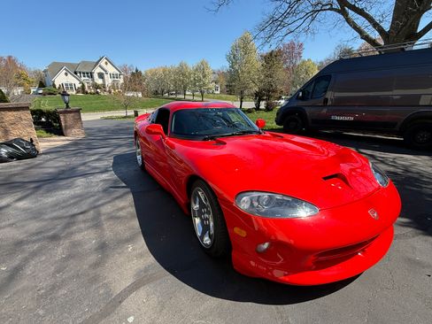 Used 1999 Dodge Viper GTS image 9