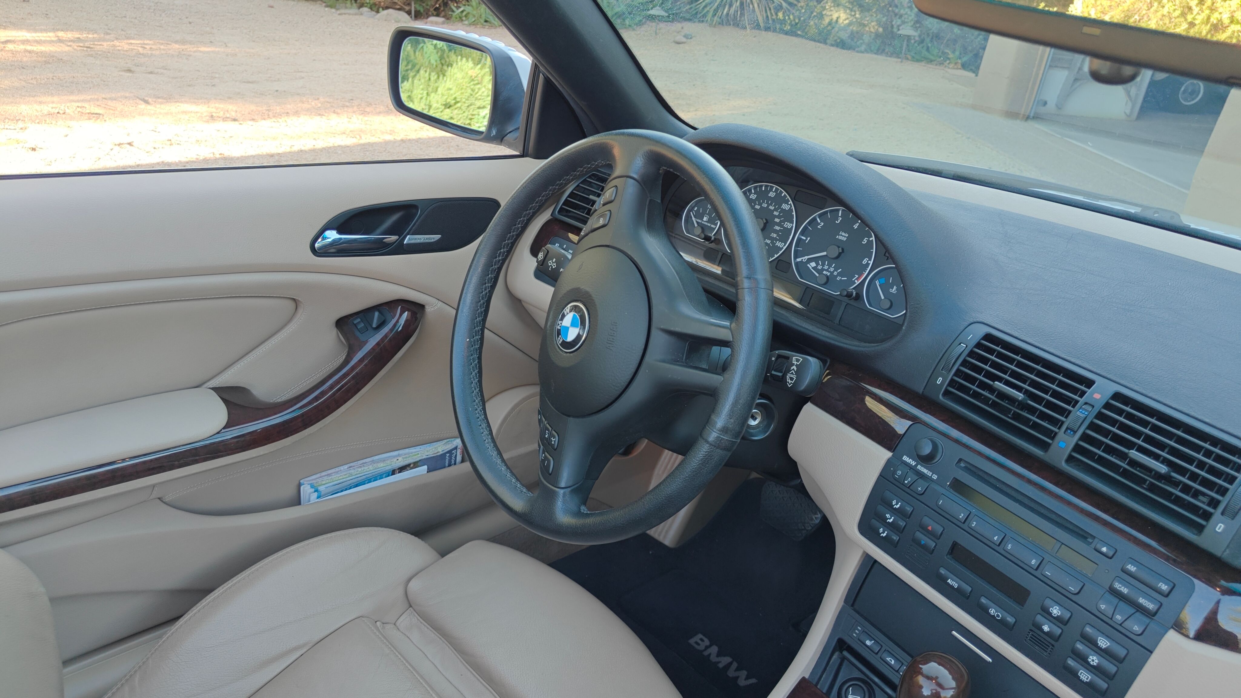 Used 2005 BMW 330Ci Convertible RWD image 17
