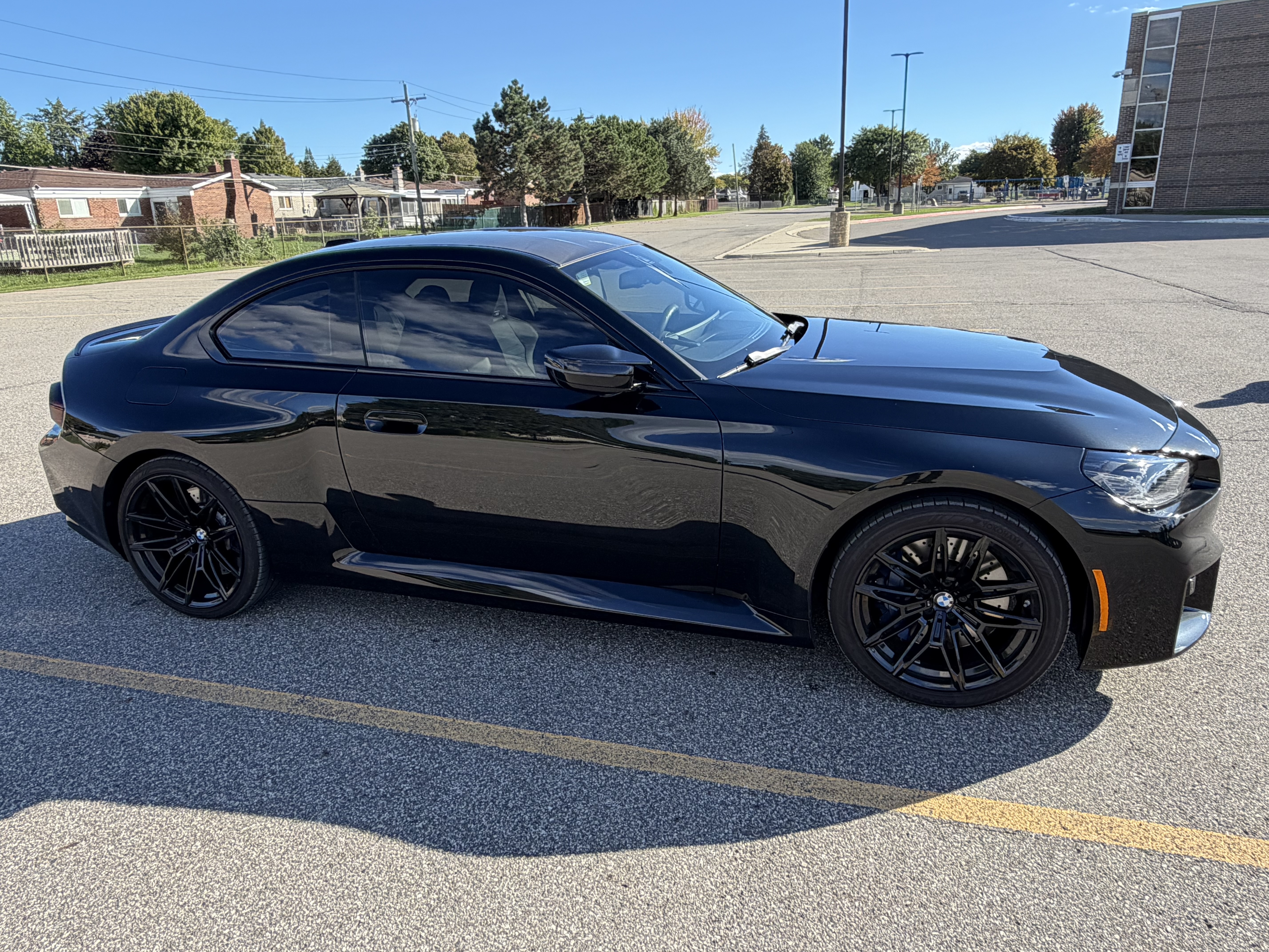 Used 2024 BMW M2 w/ Lighting Package RWD image 8