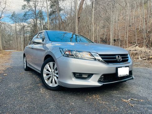 Used 2014 Honda Accord EX-L image 2