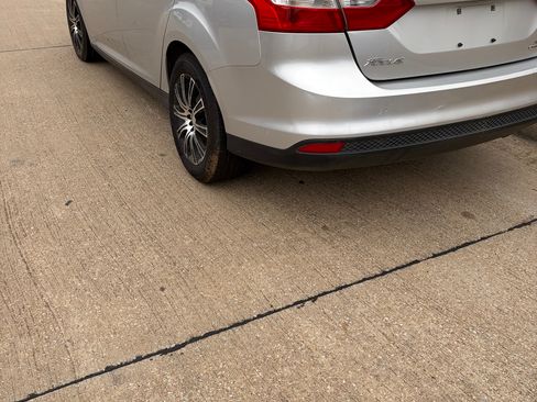 Used 2013 Ford Focus SE image 5