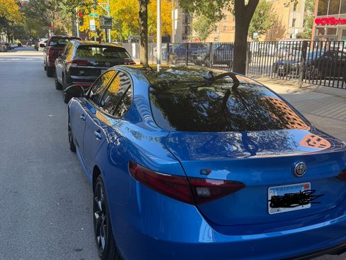 Used 2020 Alfa Romeo Giulia Ti w/ TI Performance Package image 9