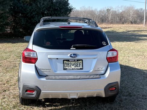 Used 2015 Subaru Crosstrek 2.0i Limited w/ Popular Package #1 image 5