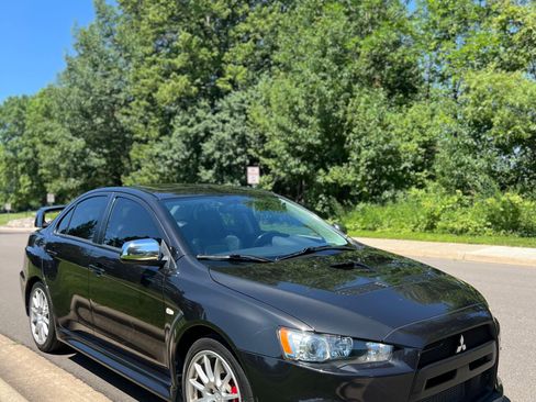 Used 2013 Mitsubishi Lancer Evolution GSR image 9