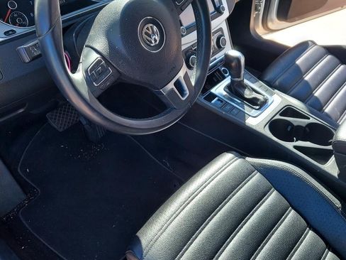 Used 2012 Volkswagen CC Sport image 15