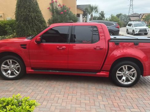 Used 2008 Ford Explorer Sport Trac Limited image 2