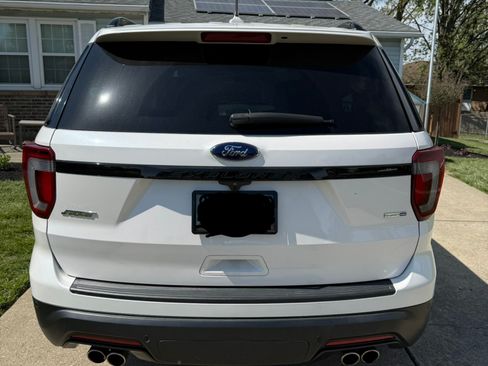 Used 2019 Ford Explorer Sport w/ Equipment Group 401A image 6