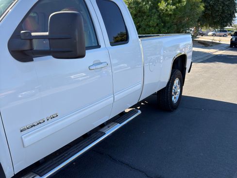 Used 2012 Chevrolet Silverado 2500 LTZ w/ LTZ Plus Package image 24