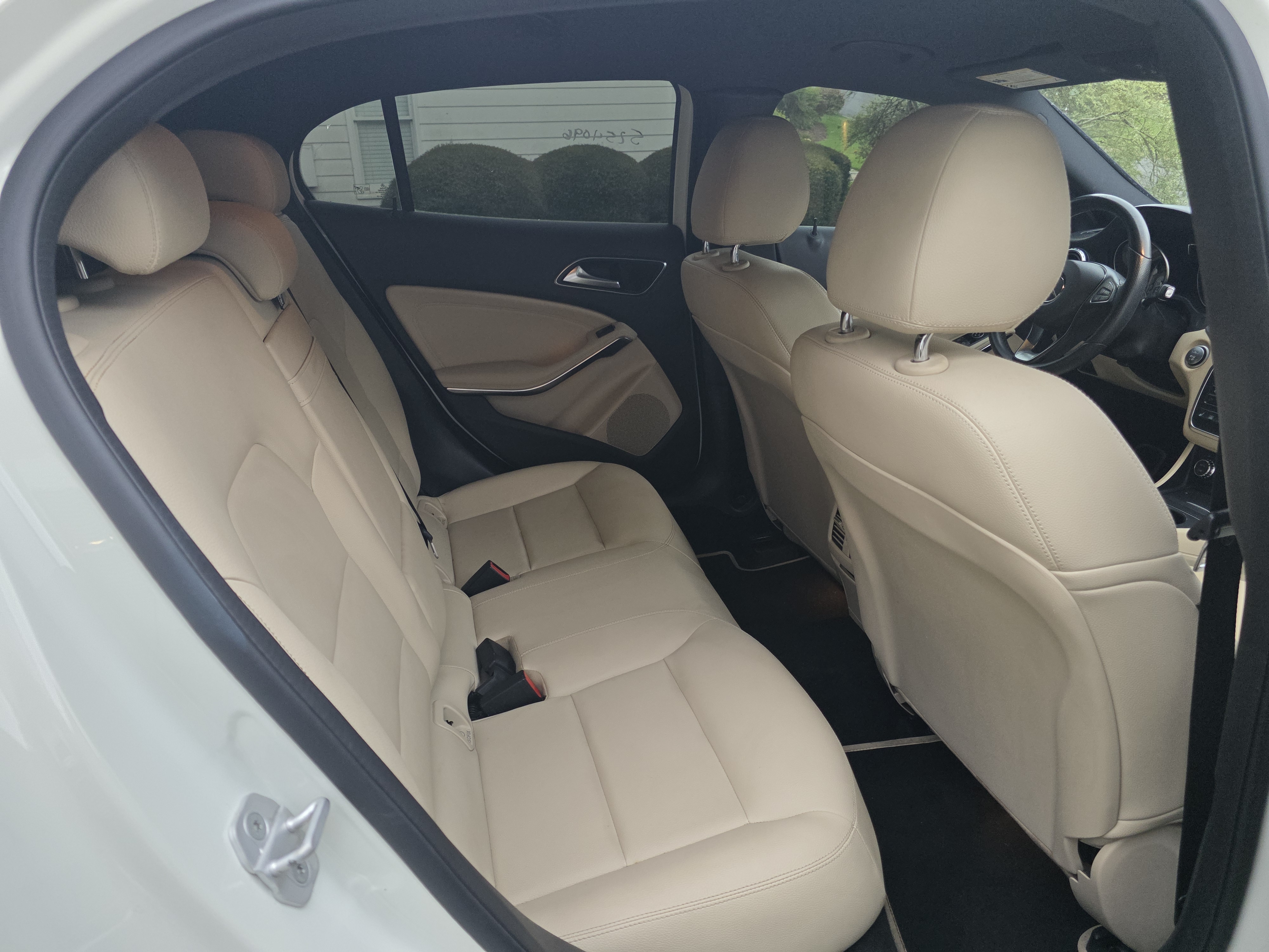 Used 2017 Mercedes-Benz GLA 250 4MATIC image 11