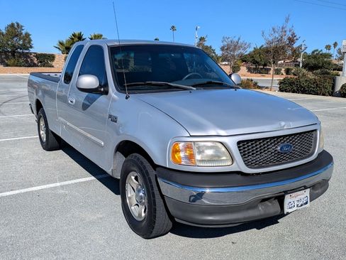 Used 2002 Ford F150 2WD SuperCab image 4