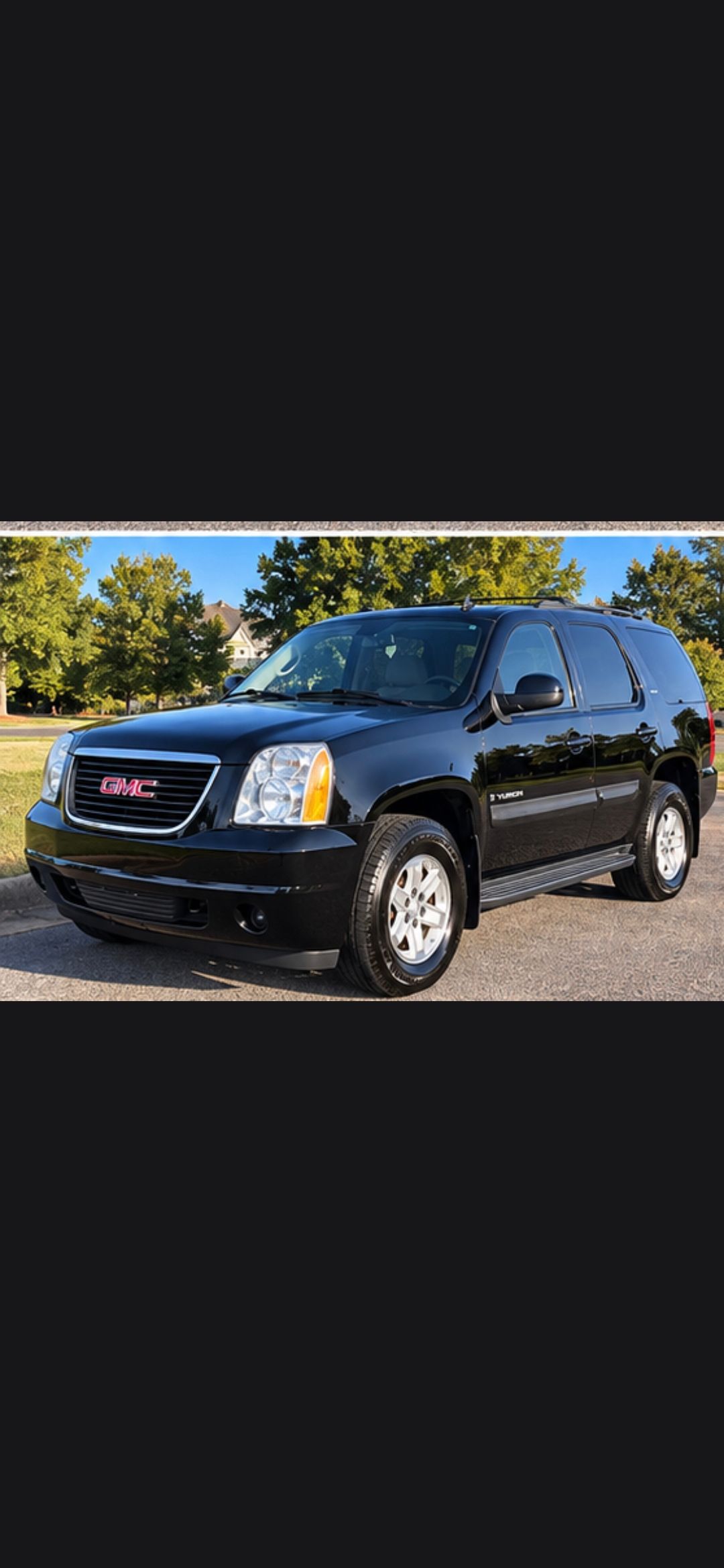 Used 2007 GMC Yukon SLT w/ SLT Preferred Equipment Group AWD/4WD image 1