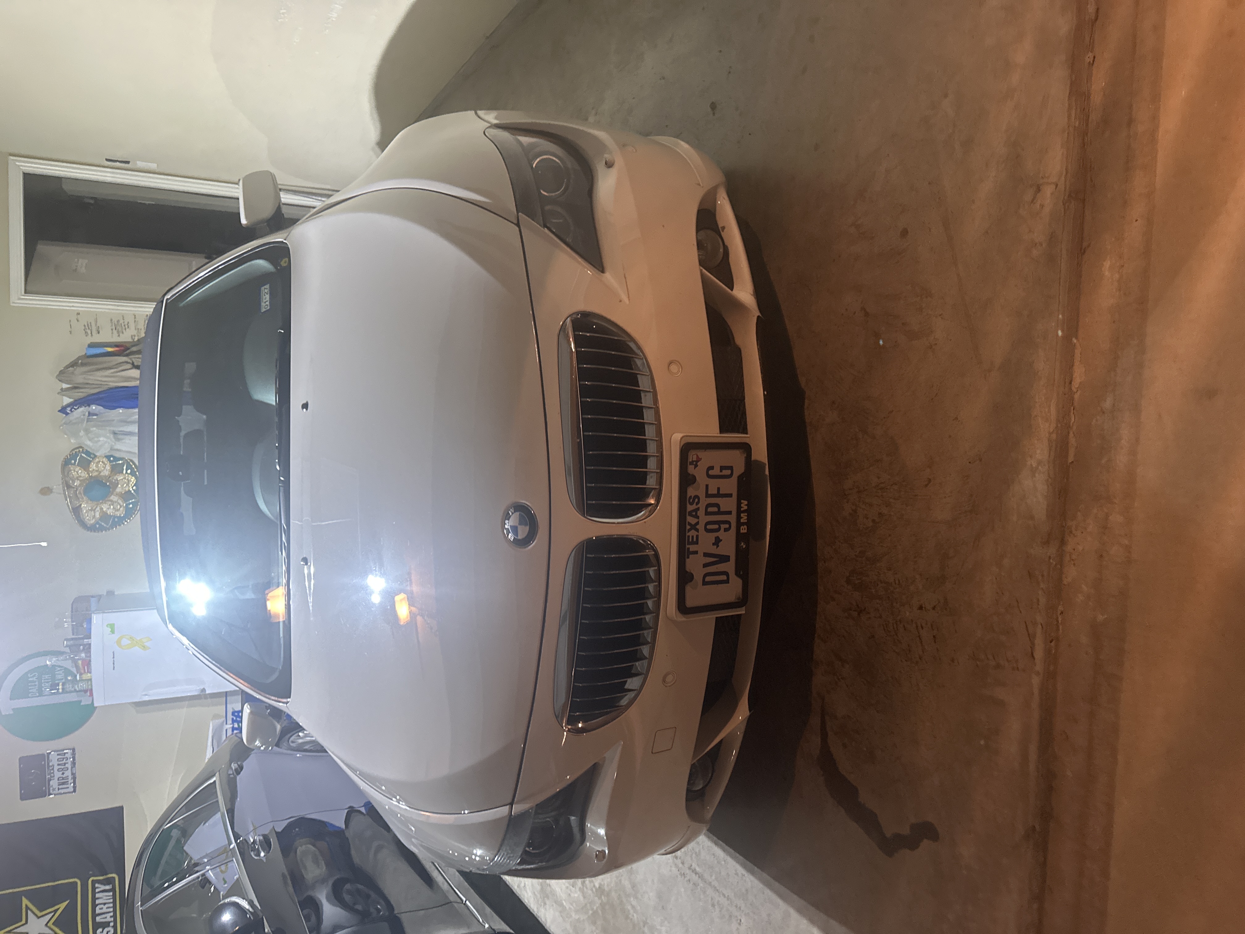 Used 2005 BMW 645Ci Convertible RWD image 2