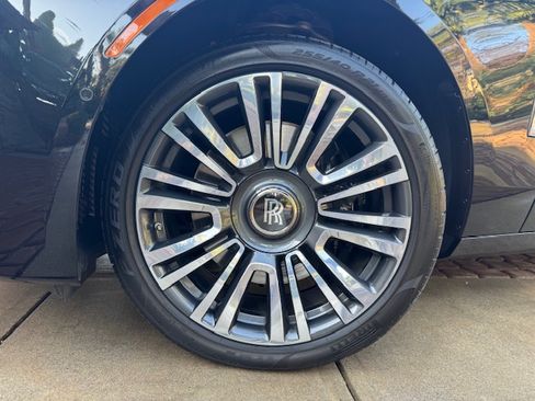 Used 2021 Rolls-Royce Ghost image 29