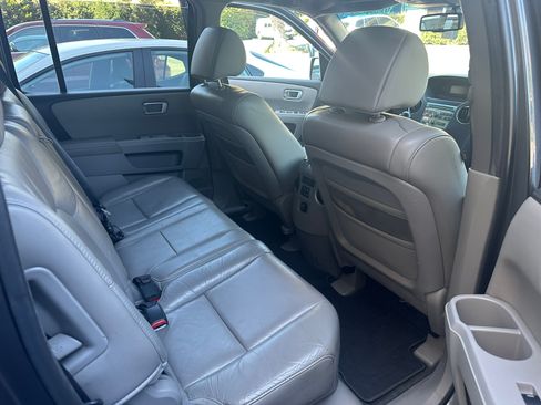Used 2011 Honda Pilot EX-L image 8
