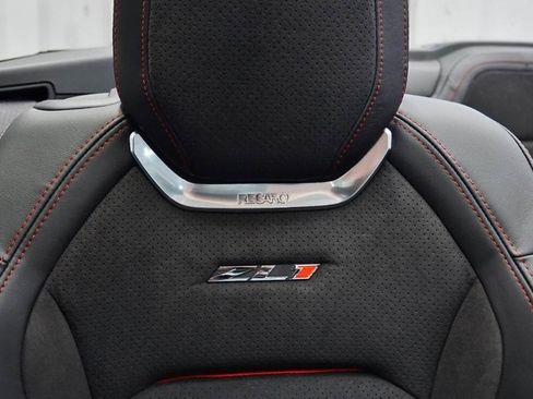 Used 2017 Chevrolet Camaro ZL1 image 26