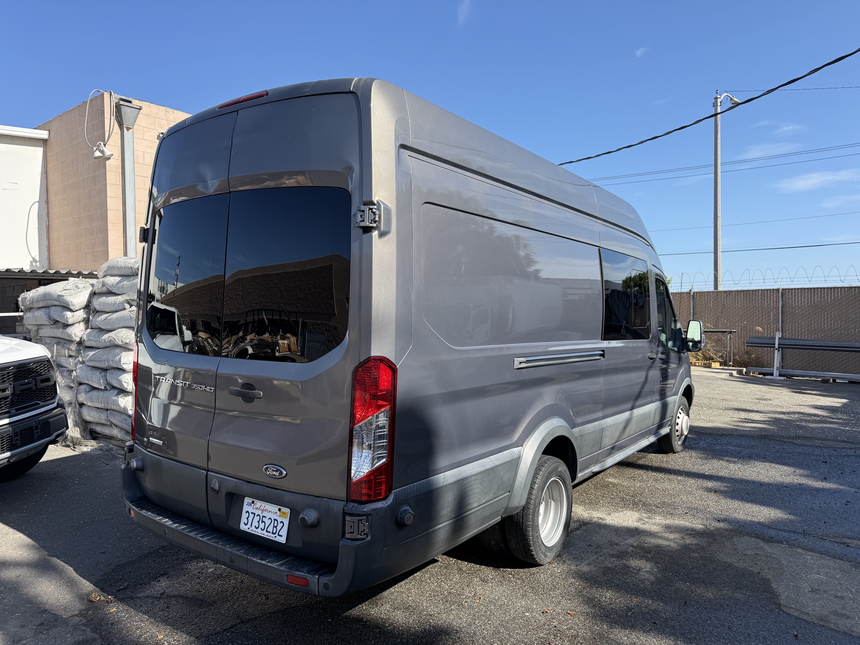 Used 2016 Ford Transit 350 148 High Roof Extended DRW w/ Interior Upgrade Package RWD image 4
