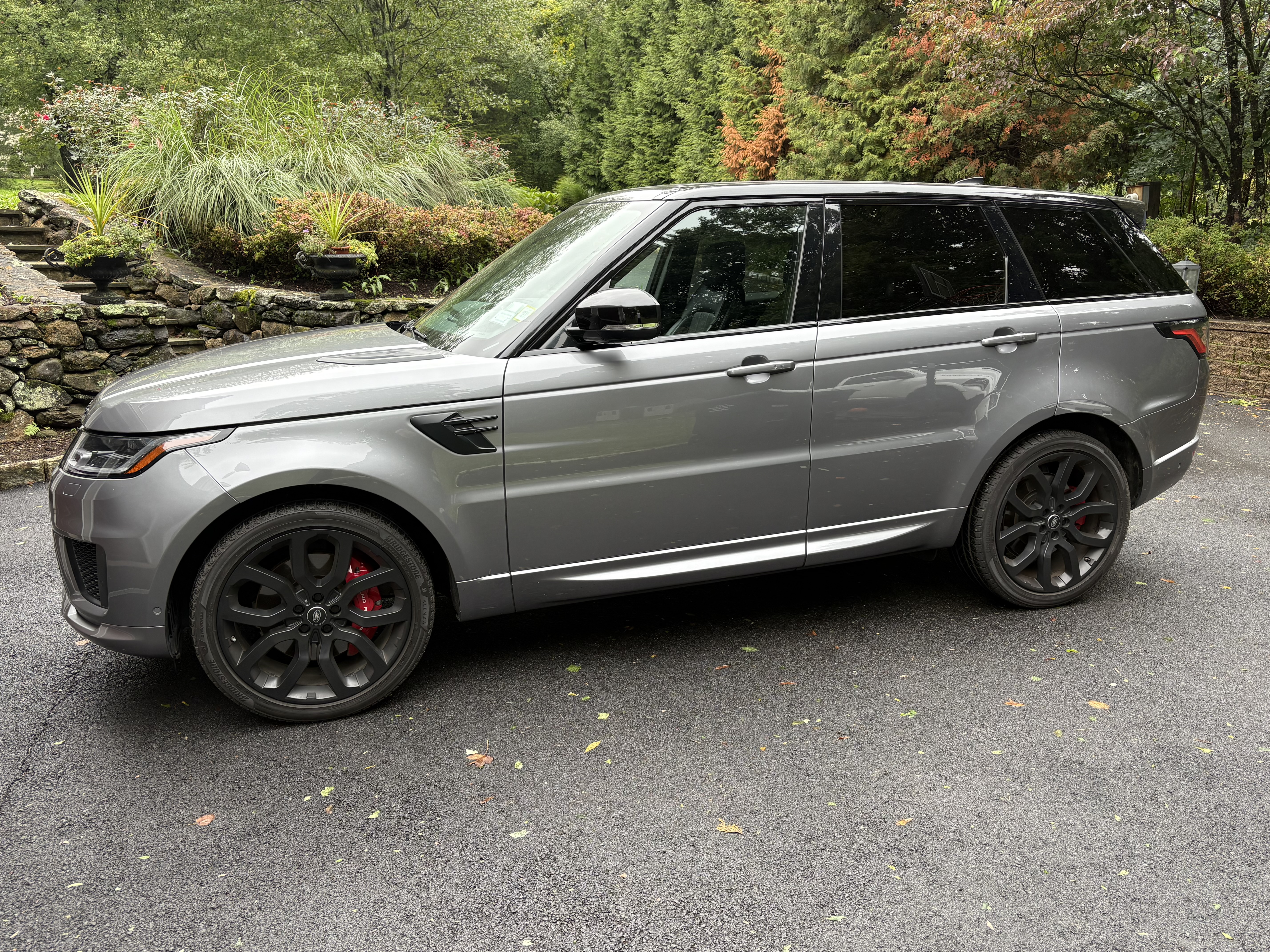 Used 2020 Land Rover Range Rover Sport HSE Dynamic AWD/4WD image 1