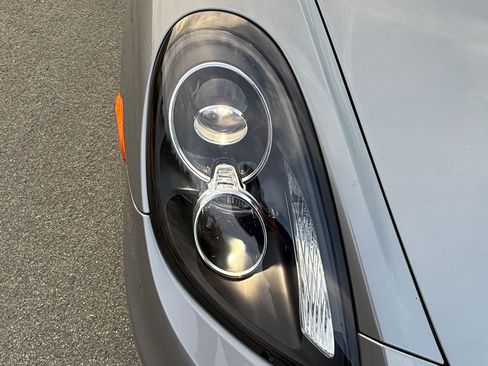 Used 2013 Porsche Boxster S image 16