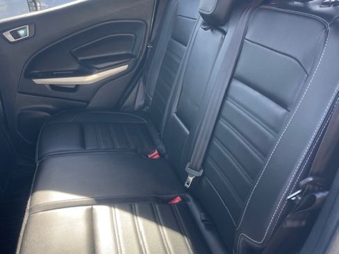 Used 2021 Ford EcoSport Titanium image 10