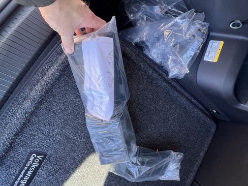 Used 2025 Volkswagen Tiguan S image 9