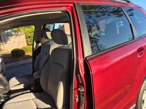 Used 2015 Subaru Forester 2.5i Premium w/ Protection Package #1 image 10