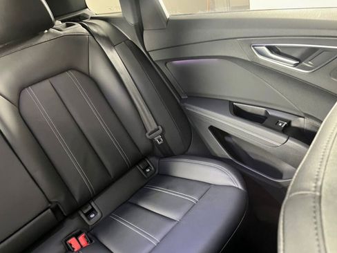 Used 2023 Audi Q4 e-tron Premium w/ Convenience Package image 31