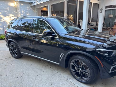 Used 2019 BMW X5 xDrive40i w/ Premium Package 2 image 11