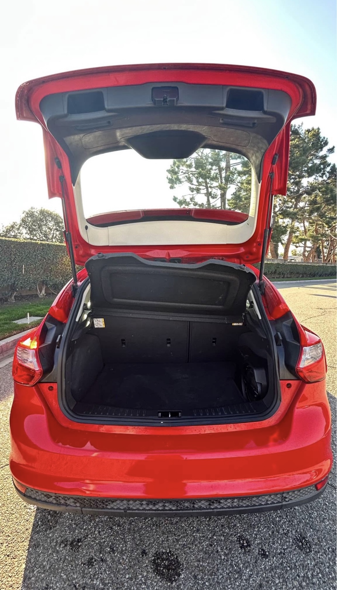 Used 2012 Ford Focus SEL FWD image 14