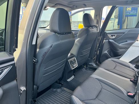 Used 2021 Subaru Forester Premium w/ Popular Package #1 AWD/4WD image 10