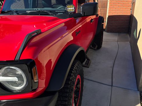 Used 2022 Ford Bronco Wildtrak image 4