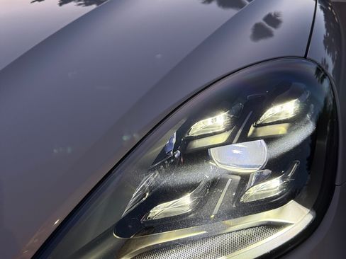 Used 2021 Porsche Cayenne GTS image 30