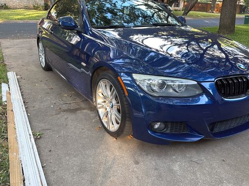Used 2011 BMW 335i Convertible RWD image 5