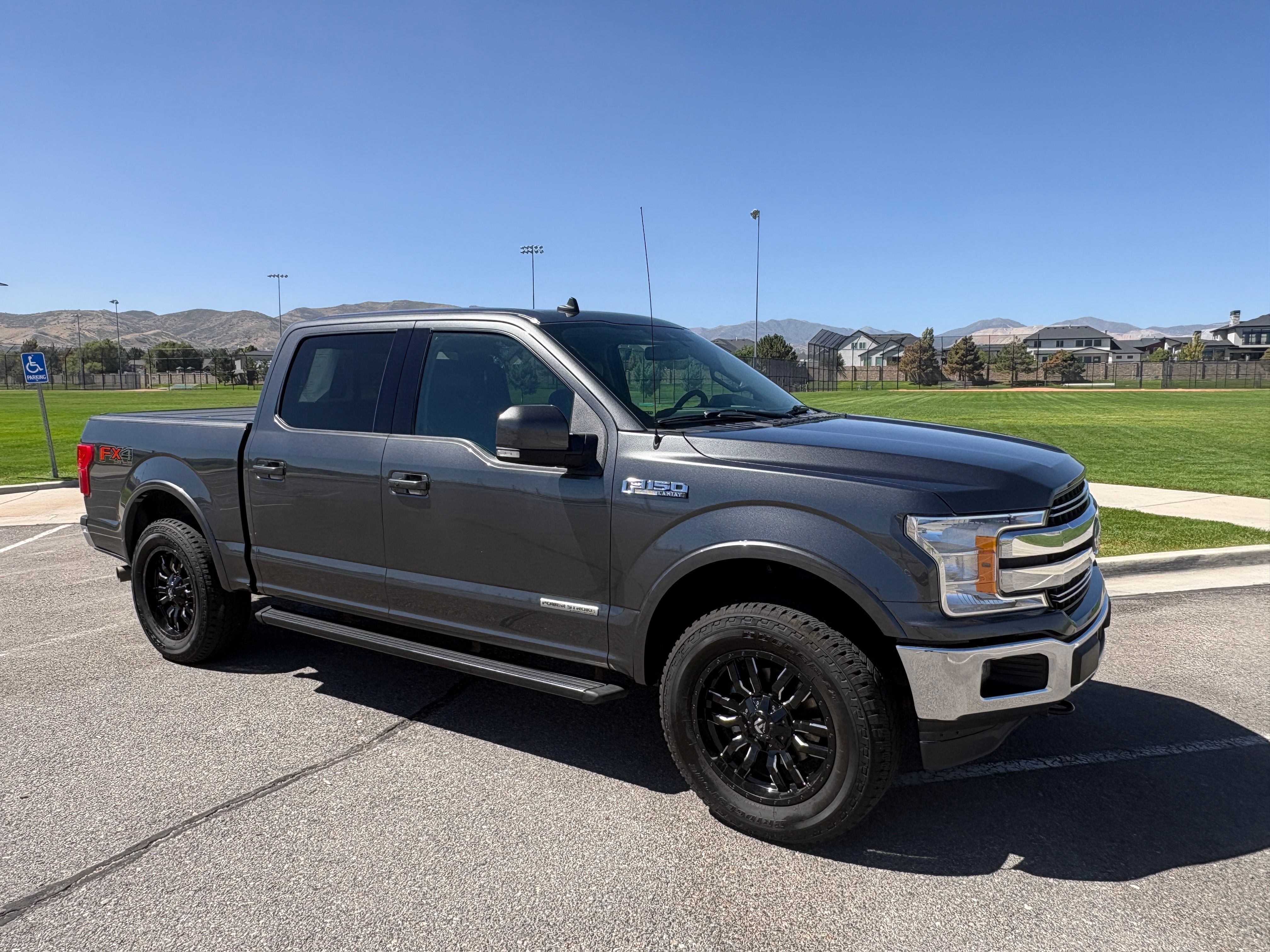 Used 2019 Ford F150 Lariat w/ Equipment Group 501A Mid AWD/4WD image 2
