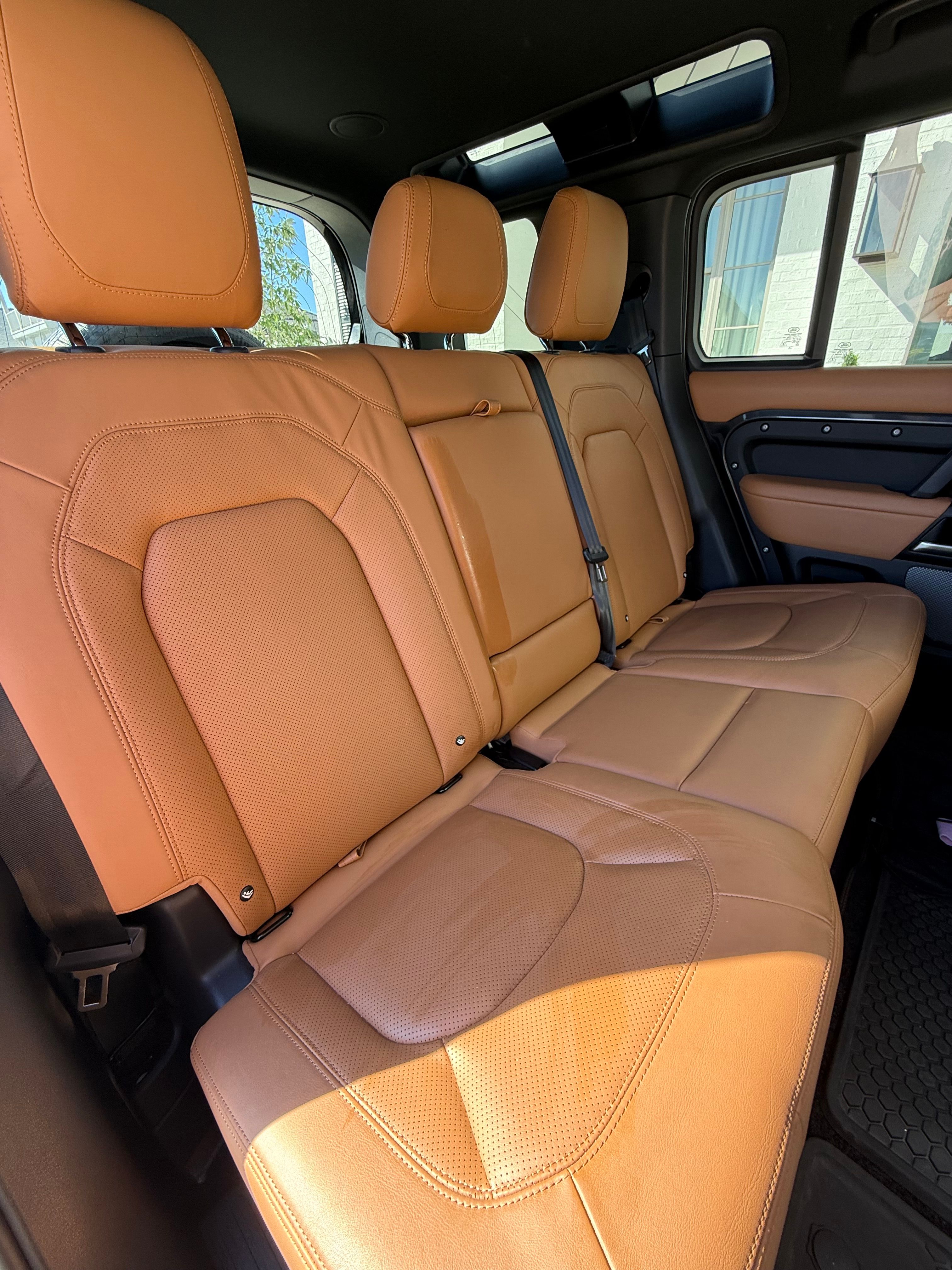 Used 2023 Land Rover Defender 110 Carpathian Edition AWD/4WD image 5