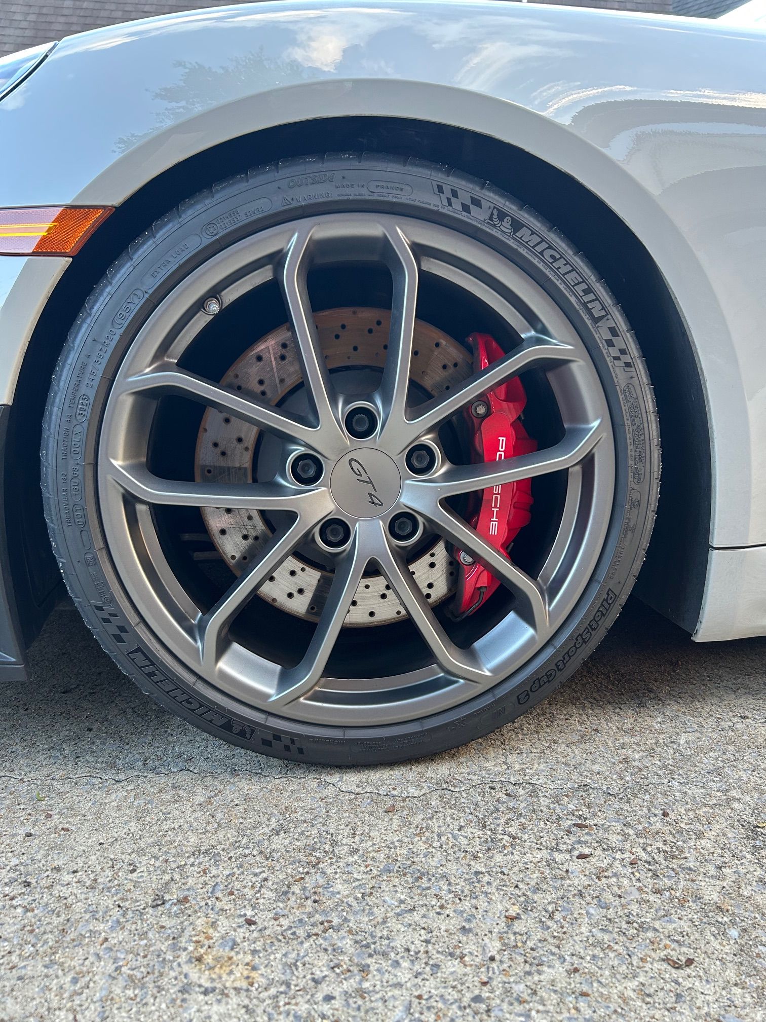 Used 2022 Porsche 718 Cayman GT4 RWD image 19