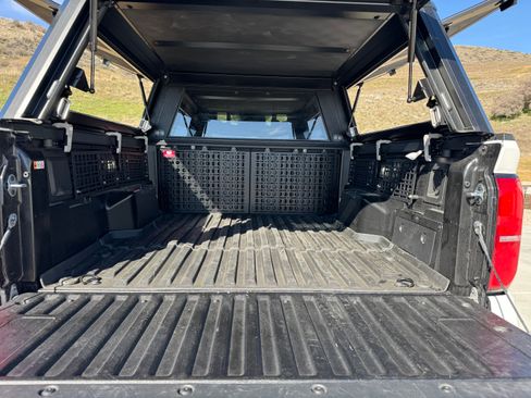 Used 2025 Toyota Tacoma TRD Off-Road w/ TRD Off Road Premium Package image 13