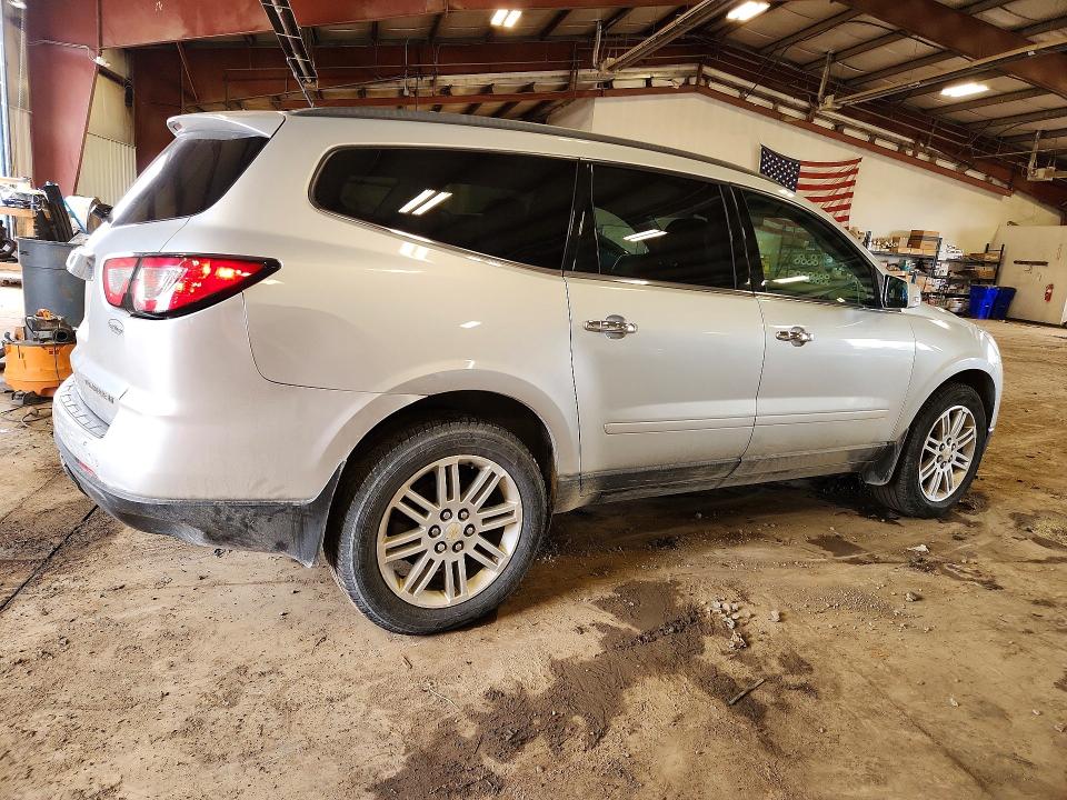 Used 2015 Chevrolet Traverse LT w/ Style and Technology Package FWD image 9